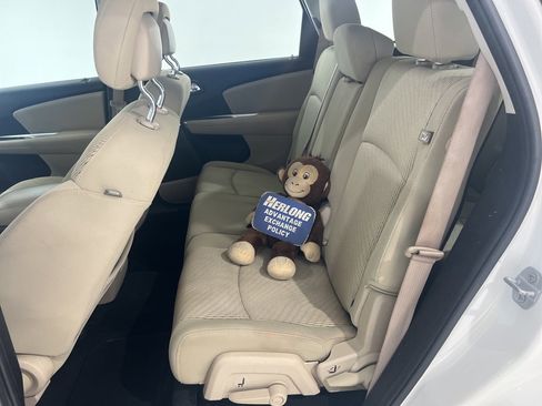 Used 2015 Dodge Journey American Value Package w/ Flexible Seating Group image 19