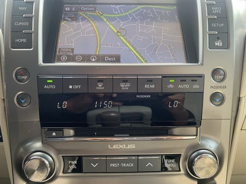 Used 2015 Lexus GX 460 w/ Premium Package AWD/4WD image 29