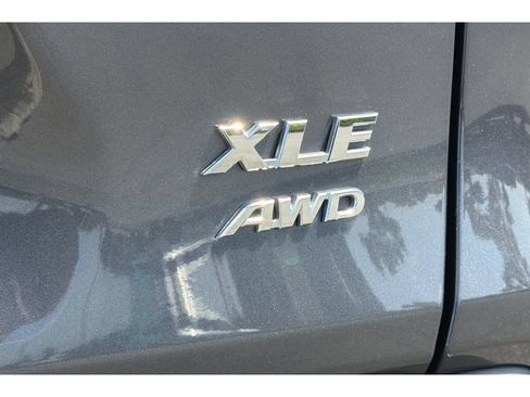 Certified 2025 Toyota RAV4 XLE AWD/4WD image 32