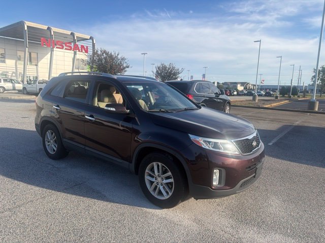 Used 2014 Kia Sorento LX FWD image 2