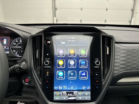 Used 2024 Subaru Ascent Limited w/ Technology Package image 28