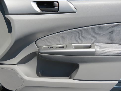 Used 2010 Subaru Forester 2.5X image 26