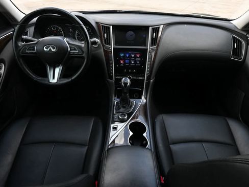 Used 2018 INFINITI Q50 Luxe AWD/4WD image 7