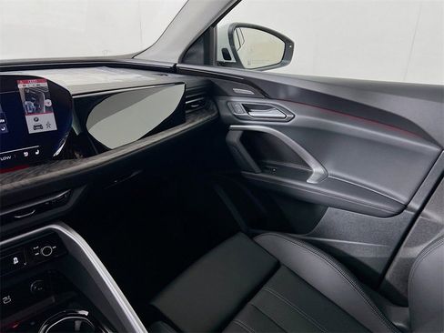 New 2025 Audi Q5 2.0T Premium Plus image 26