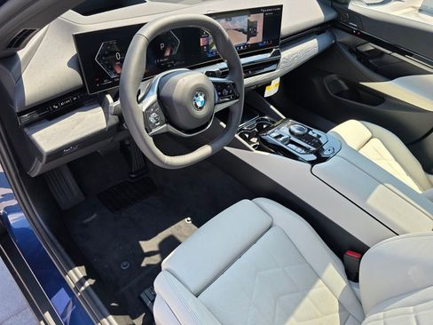 New 2026 BMW 530i w/ Premium Package RWD image 8