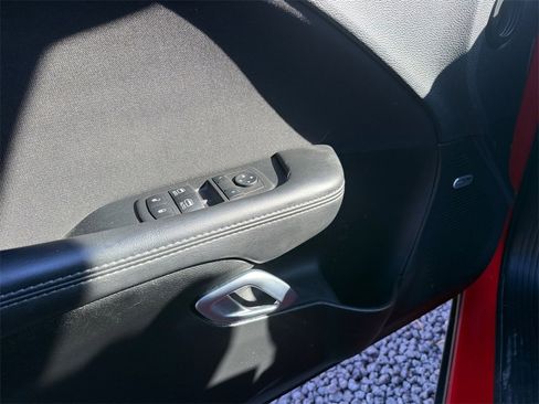 Used 2023 Dodge Challenger SXT w/ Blacktop Package image 17