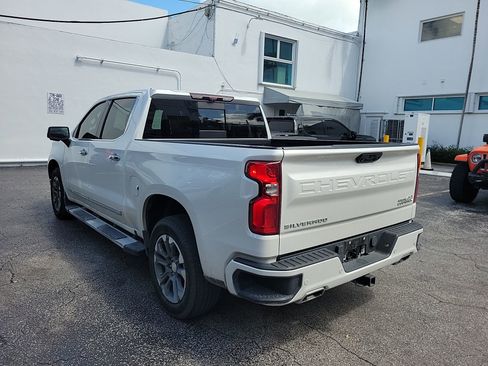 Used 2023 Chevrolet Silverado 1500 High Country w/ Technology Package image 13