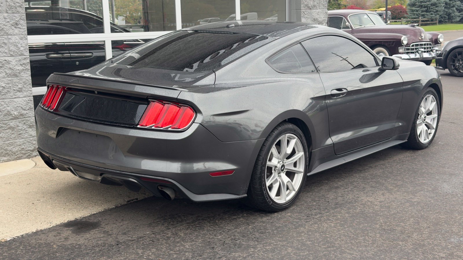 Used 2015 Ford Mustang Premium w/ Equipment Group 201A RWD image 6