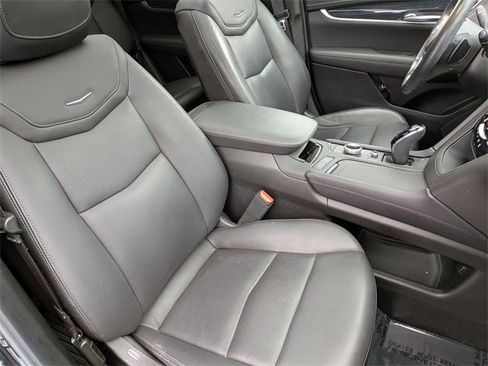 Certified 2023 Cadillac XT5 Premium Luxury image 25