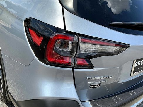 Used 2020 Subaru Outback Limited w/ Popular Package #2 image 28