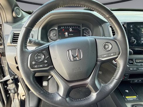 Used 2025 Honda Passport EX-L image 21