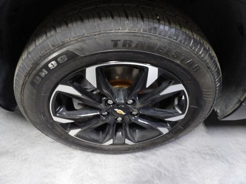 Used 2022 Chevrolet TrailBlazer LT FWD image 22