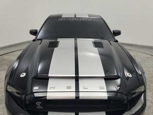Used 2010 Ford Mustang Shelby GT500 RWD image 9
