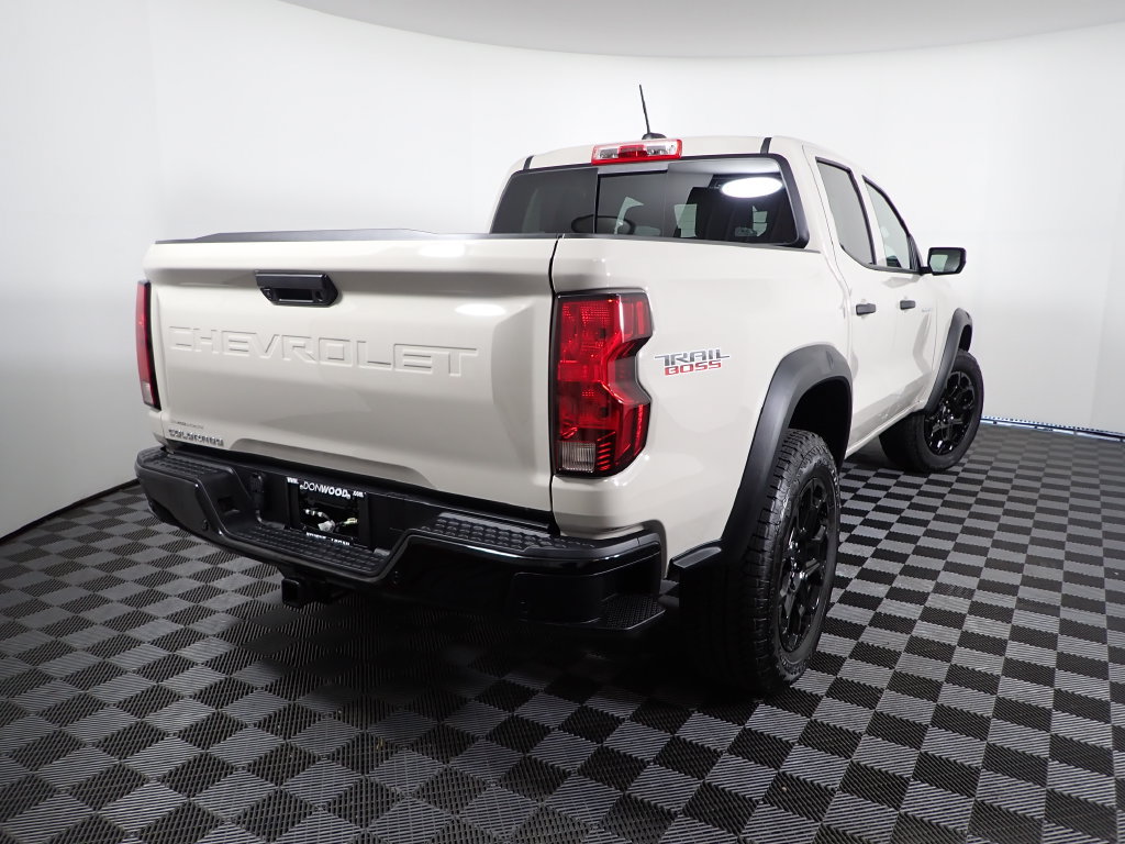 New 2026 Chevrolet Colorado Trail Boss AWD/4WD image 16