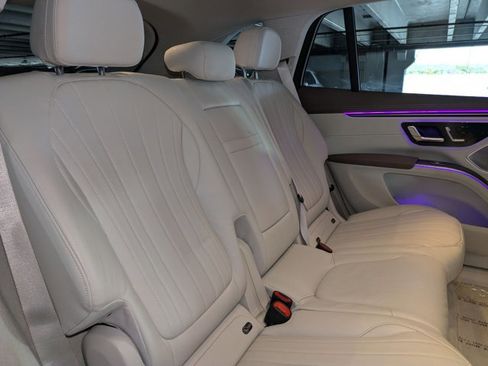 Certified 2023 Mercedes-Benz EQS 580 4MATIC SUV image 19