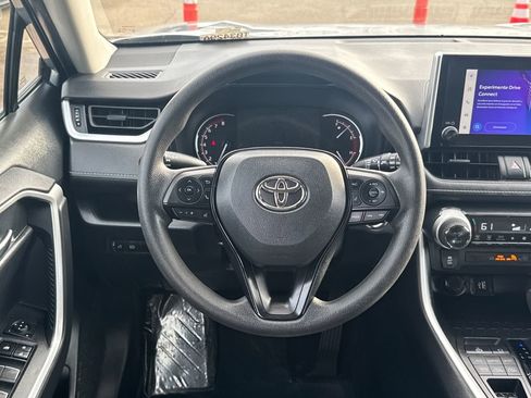 Used 2023 Toyota RAV4 XLE image 11