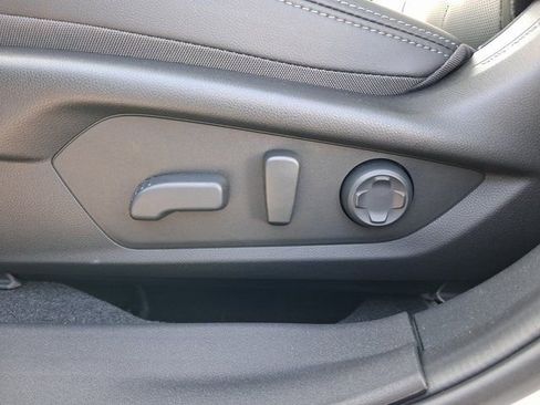 New 2026 Subaru Outback Touring XT image 20