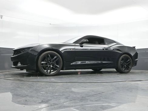 Used 2023 Chevrolet Camaro LT w/ RS Package image 43