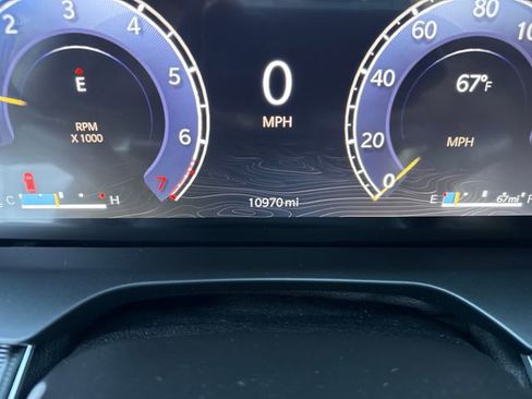 Used 2024 Jeep Grand Cherokee L Laredo AWD/4WD image 20