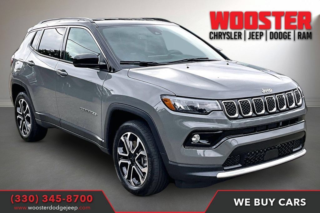Used 2023 Jeep Compass Limited AWD/4WD image 1