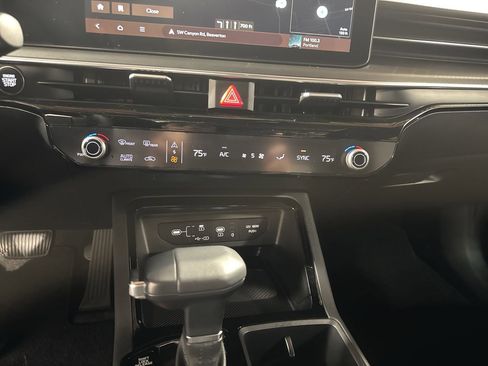 Used 2025 Kia K5 GT-Line w/ GT-Line Premium Package image 26