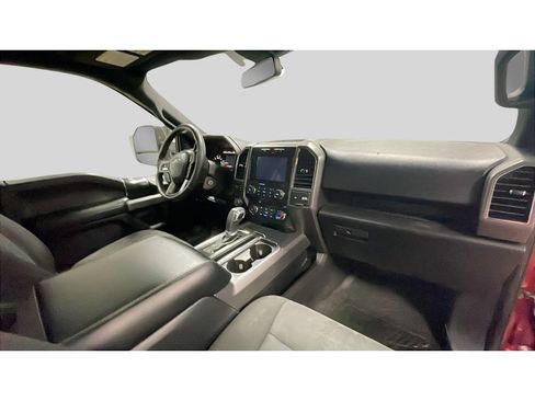 Used 2019 Ford F150 XLT w/ Equipment Group 302A Luxury AWD/4WD image 18
