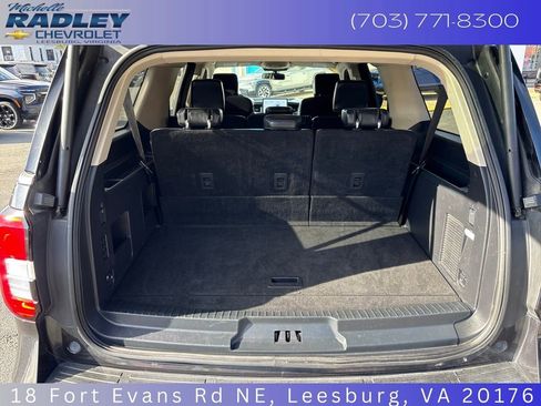 Used 2024 Ford Expedition Max XLT image 11