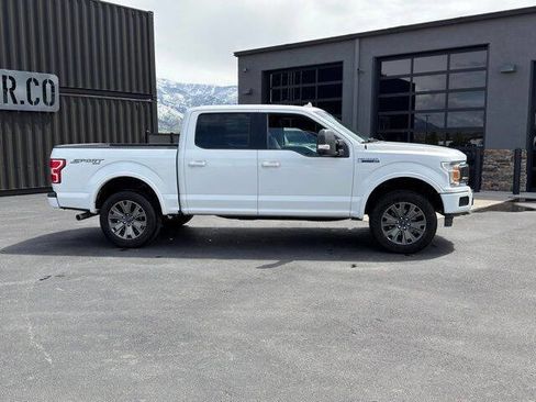Used 2018 Ford F150 XLT w/ Equipment Group 302A Luxury AWD/4WD image 3