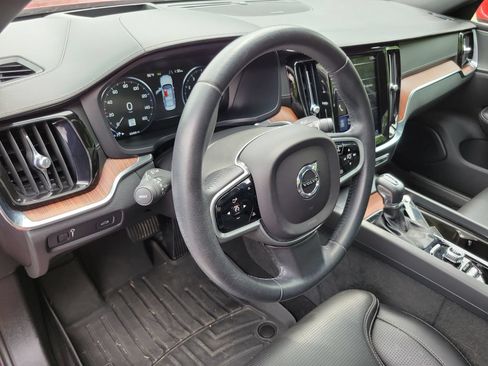 Used 2019 Volvo S60 T6 Inscription AWD/4WD image 11