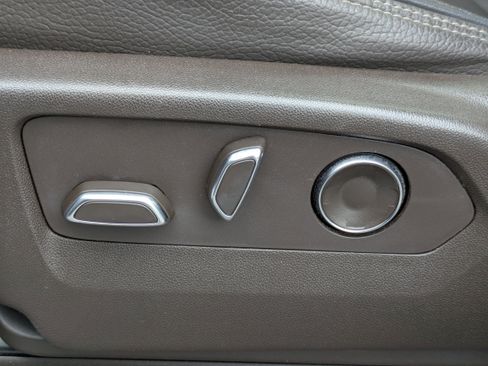 Certified 2021 GMC Yukon Denali w/ Denali Premium Package image 22