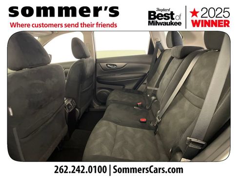 Used 2016 Nissan Rogue SV w/ SV Premium Package AWD/4WD image 23