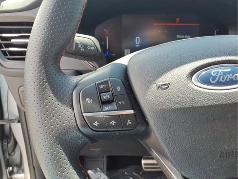 Used 2024 Ford Escape ST-Line w/ Tech Pack #1 FWD image 15