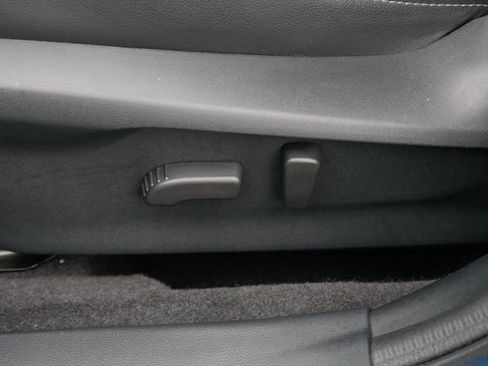 Used 2023 Subaru Impreza 2.0i Limited w/ Popular Package #2 AWD/4WD image 43