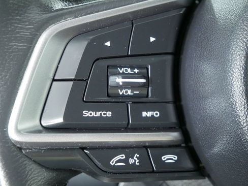 Used 2023 Subaru Forester Premium AWD/4WD image 25