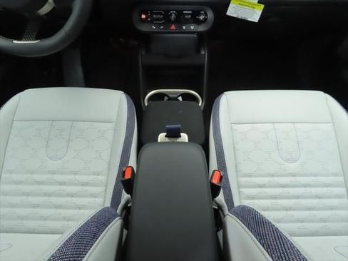 New 2026 MINI Cooper Countryman S w/ Comfort Package Max image 16