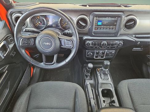 Used 2018 Jeep Wrangler Unlimited Sport S image 18