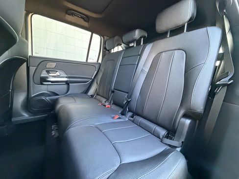 New 2026 Mercedes-Benz GLB 250 4MATIC image 31