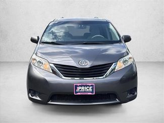 Used 2013 Toyota Sienna LE w/ Towing Pkg FWD video 2