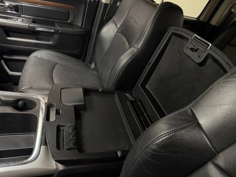 Used 2016 RAM 3500 Laramie AWD/4WD image 32