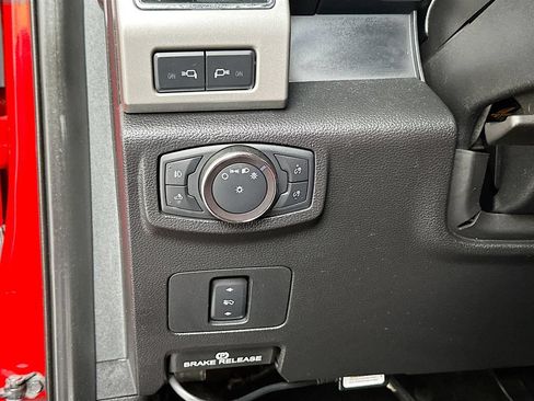 Used 2019 Ford F450 Lariat w/ Lariat Value Package AWD/4WD image 10