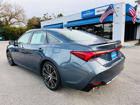 Used 2019 Toyota Avalon XSE w/ All Weather Liner Package image 27
