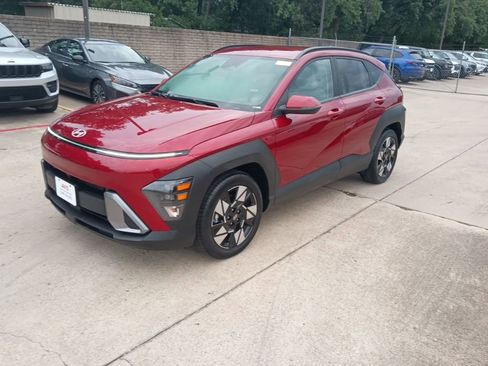 Used 2025 Hyundai Kona SEL FWD image 1