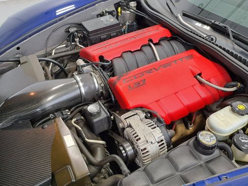 Used 2006 Chevrolet Corvette Z06 w/ Preferred Equipment Group image 33