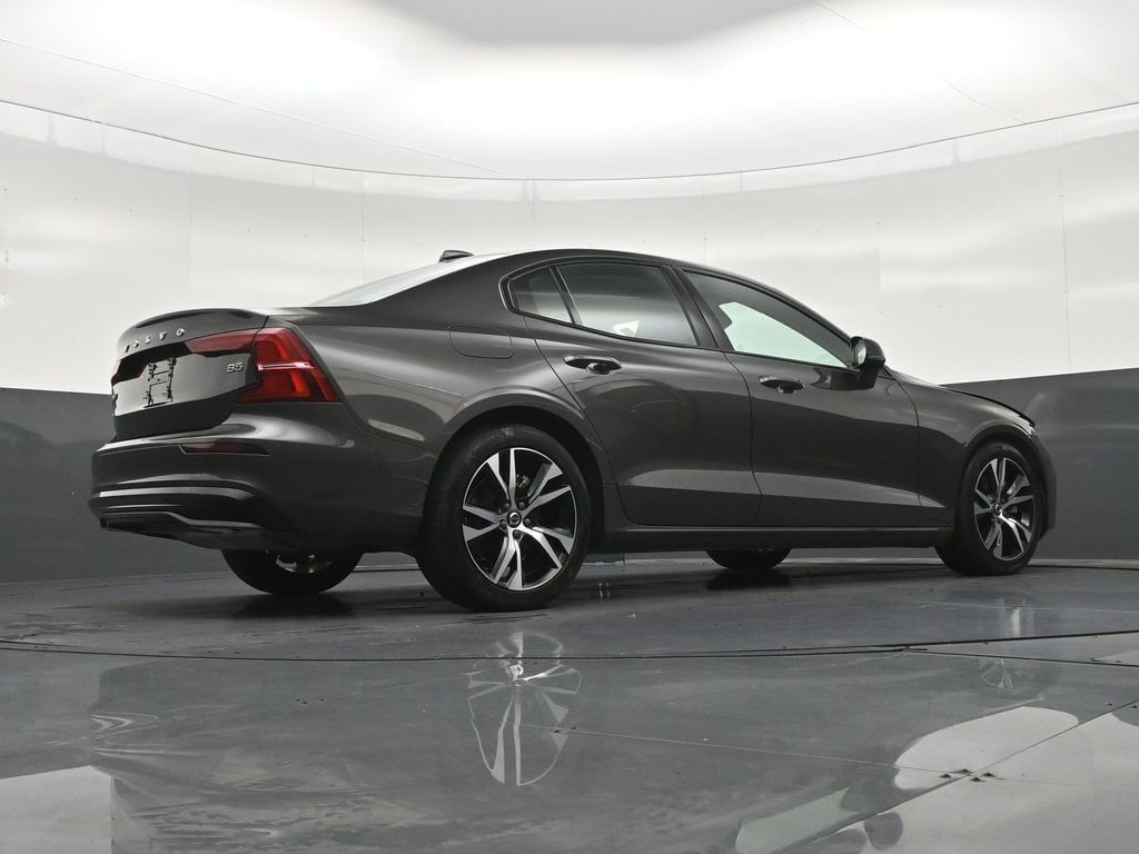 Certified 2024 Volvo S60 B5 Core FWD image 29