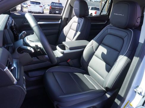 New 2026 GMC Terrain Denali image 13