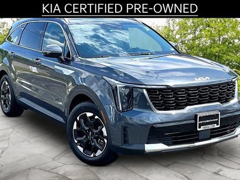 Certified 2024 Kia Sorento S FWD image 10