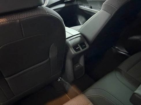 Used 2022 Buick Envision Preferred FWD image 22