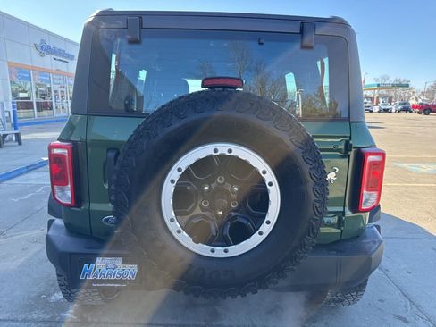 Used 2023 Ford Bronco w/ Sasquatch Package image 28