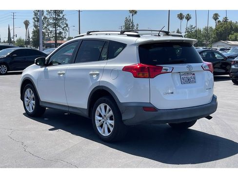 Used 2013 Toyota RAV4 Limited FWD image 3
