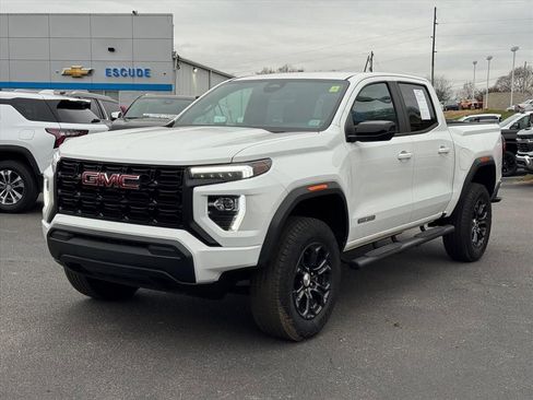 Used 2023 GMC Canyon Elevation w/ Trailering Package image 7